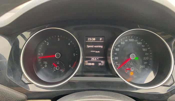2015 Volkswagen Jetta HIGHLINE TDI AT, Diesel, Automatic, 1,18,810 km, Odometer Image