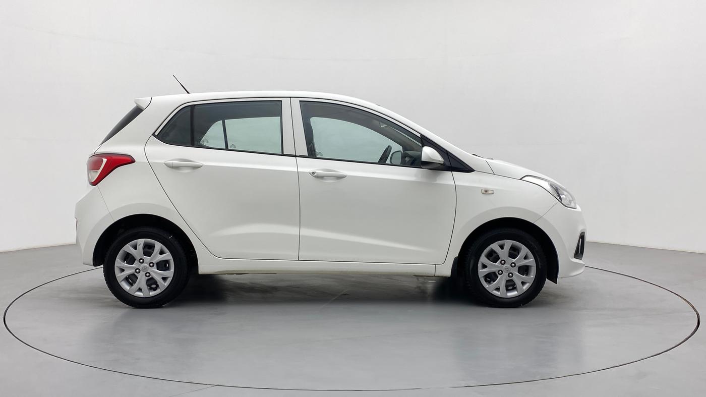 2016 Hyundai Grand i10 MAGNA 1.2 KAPPA VTVT, Petrol, Manual, 70,622 km, Right Side View