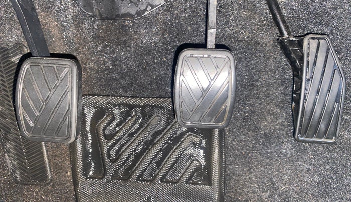 2023 Maruti XL6 ALPHA MT, Petrol, Manual, 23,892 km, Pedals