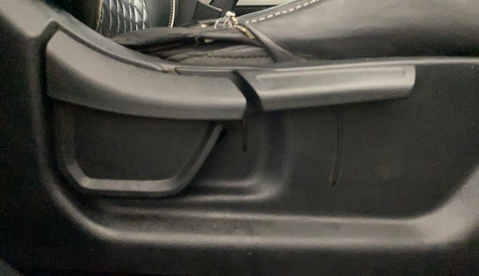 2020 Hyundai Creta E 1.5 DIESEL, Diesel, Manual, 1,01,140 km, Driver Side Adjustment Panel