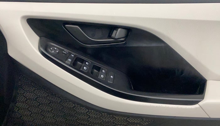 2020 Hyundai Creta E 1.5 DIESEL, Diesel, Manual, 1,01,140 km, Driver Side Door Panels Control