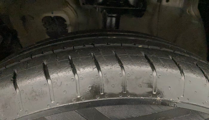 2020 Hyundai Creta E 1.5 DIESEL, Diesel, Manual, 1,01,140 km, Left Front Tyre Tread