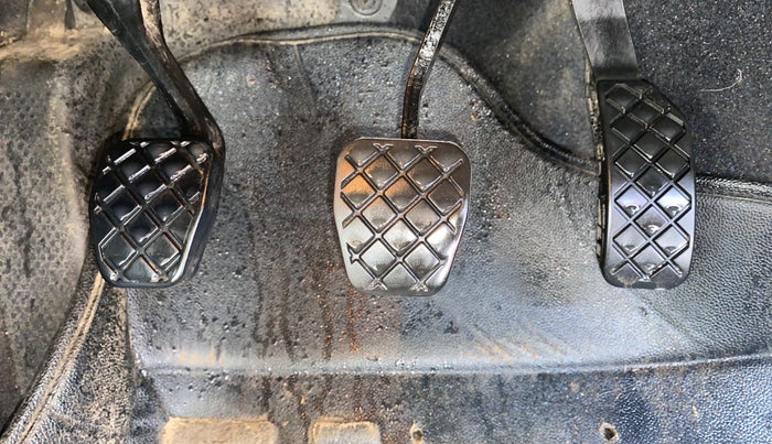 2018 Skoda Rapid STYLE 1.6 MPI, Petrol, Manual, 78,470 km, Pedals