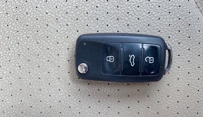 2018 Skoda Rapid STYLE 1.6 MPI, Petrol, Manual, 78,470 km, Key Close Up