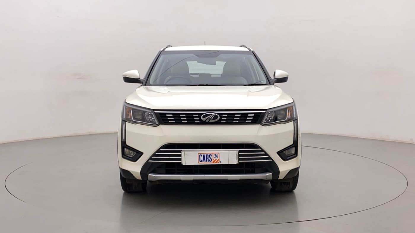 2019 Mahindra XUV300 W8 1.5 DIESEL, Diesel, Manual, 1,28,939 km, Front