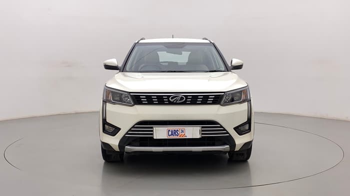 2019 Mahindra XUV300 W8 1.5 DIESEL, Diesel, Manual, 1,28,939 km, Front