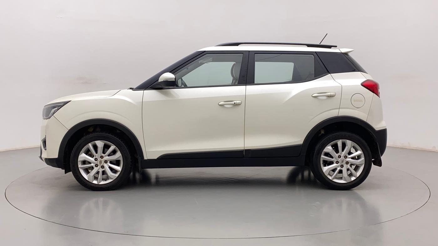2019 Mahindra XUV300 W8 1.5 DIESEL, Diesel, Manual, 1,28,939 km, Left Side