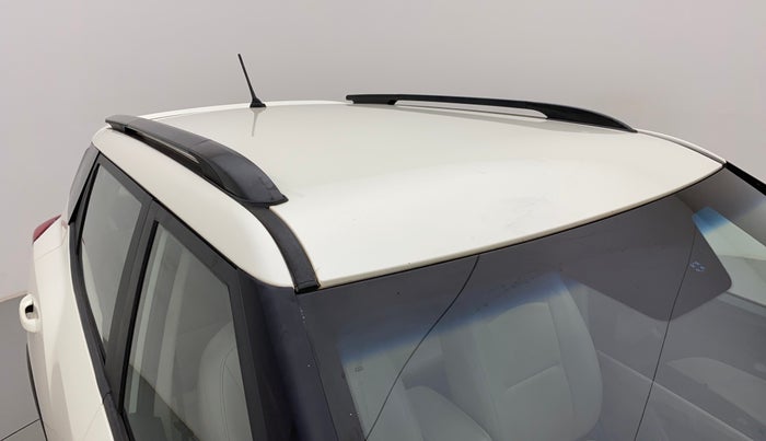 2019 Mahindra XUV300 W8 1.5 DIESEL, Diesel, Manual, 1,28,939 km, Roof