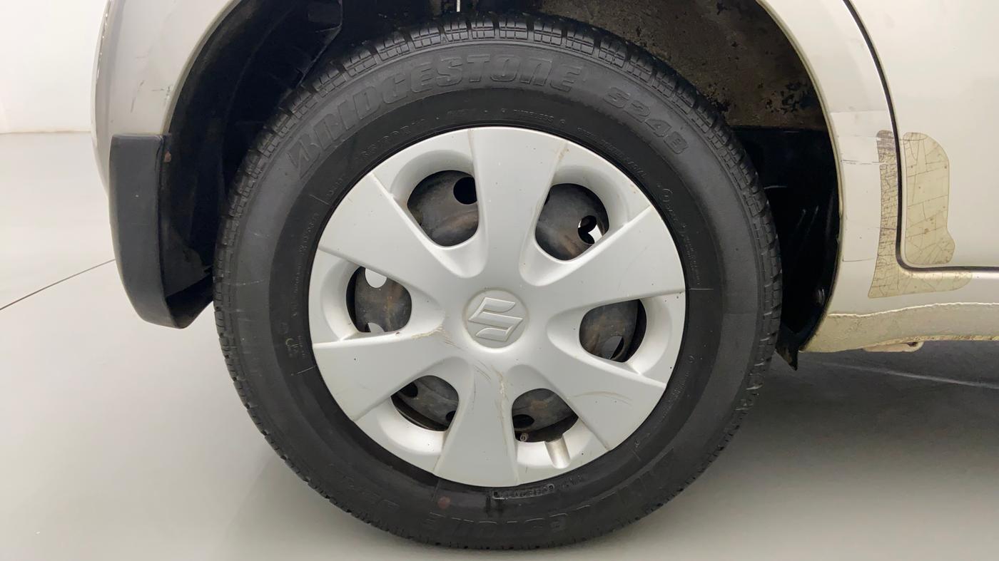 2014 Maruti Ritz VXI, Petrol, Manual, 13,661 km, Right Rear Wheel