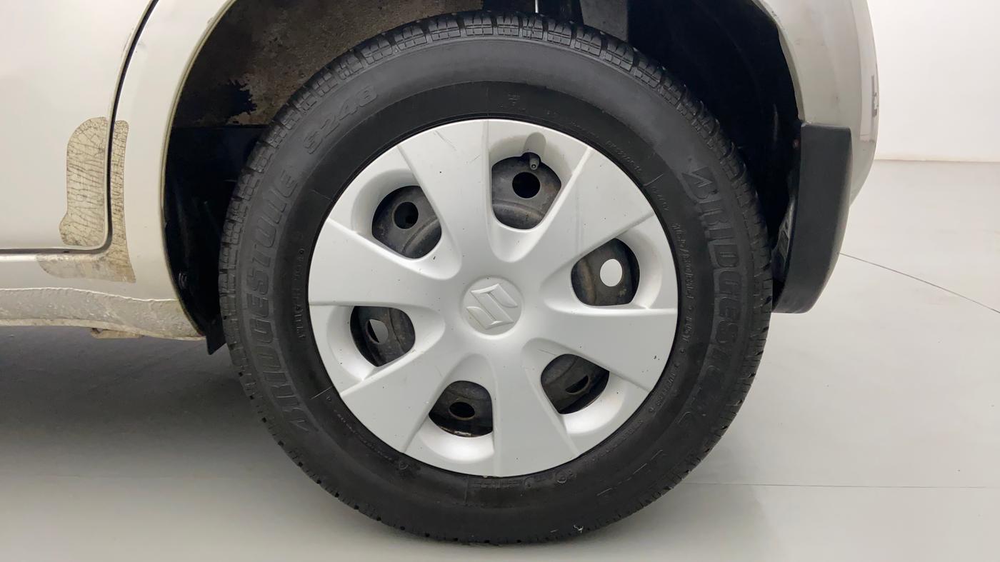 2014 Maruti Ritz VXI, Petrol, Manual, 13,661 km, Left Rear Wheel