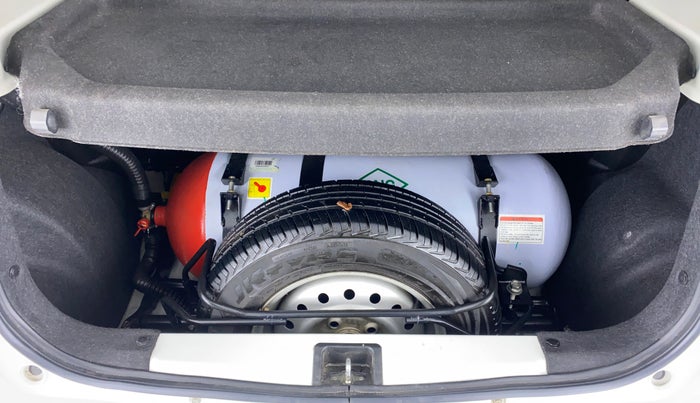 2021 Maruti New Wagon-R LXI CNG 1.0 L, CNG, Manual, 27,267 km, Boot Inside