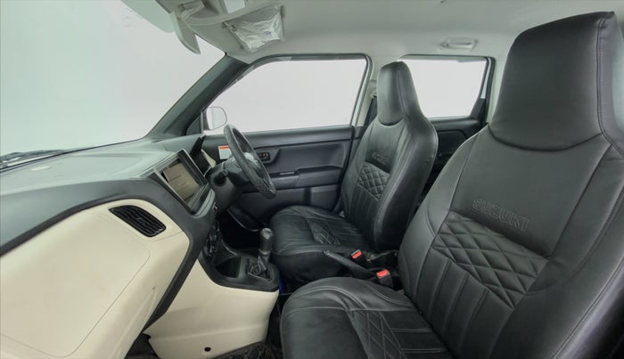 2021 Maruti New Wagon-R LXI CNG 1.0 L, CNG, Manual, 27,267 km, Right Side Front Door Cabin