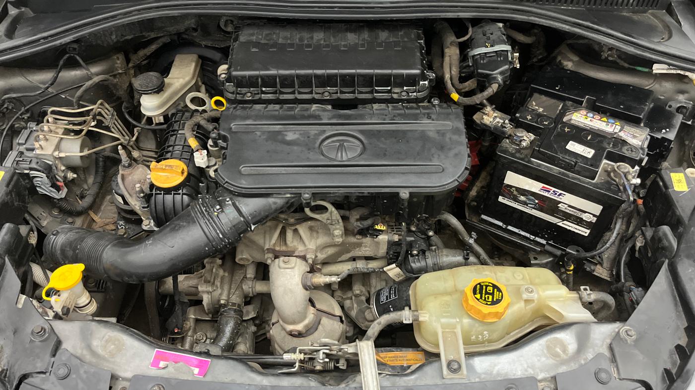2023 Tata Tiago XM CNG, CNG, Manual, 48,700 km, Engine View