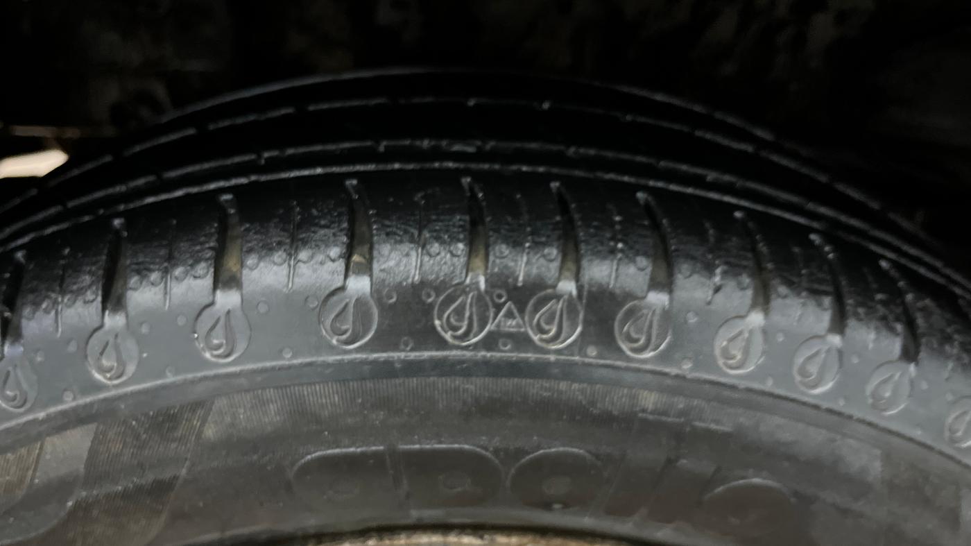 2023 Tata Tiago XM CNG, CNG, Manual, 48,700 km, Right Rear Tyre Tread