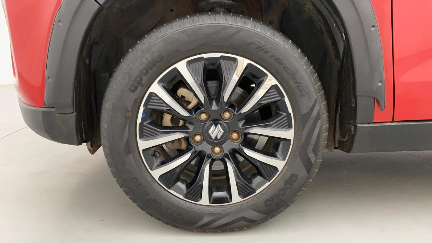 2021 Maruti Vitara Brezza ZXI PLUS DUAL TONE, Petrol, Manual, 28,272 km, Left Front Wheel