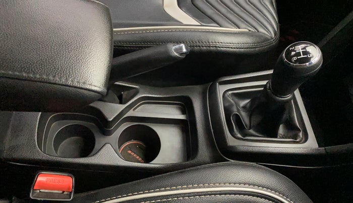 2021 Maruti Vitara Brezza ZXI PLUS DUAL TONE, Petrol, Manual, 28,272 km, Gear Lever