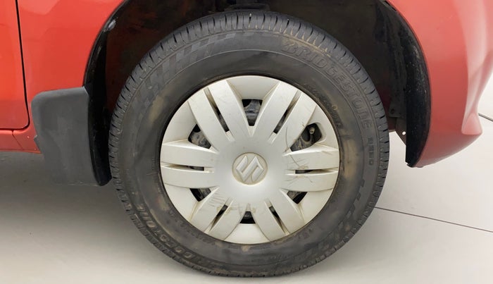 2013 Maruti Alto 800 LXI, Petrol, Manual, 81,405 km, Right Front Wheel
