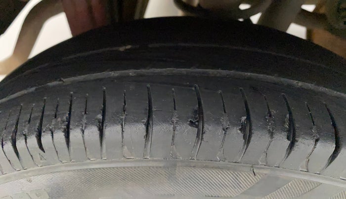 2013 Maruti Alto 800 LXI, Petrol, Manual, 81,405 km, Right Rear Tyre Tread
