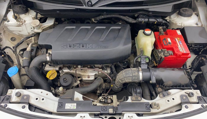 2018 Maruti Swift ZDI AMT, Diesel, Automatic, 1,04,595 km, Open Bonet