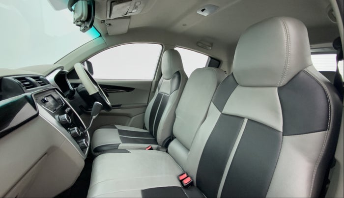 2016 Mahindra Kuv100 K8 6 STR, Petrol, Manual, 53,540 km, Right Side Front Door Cabin