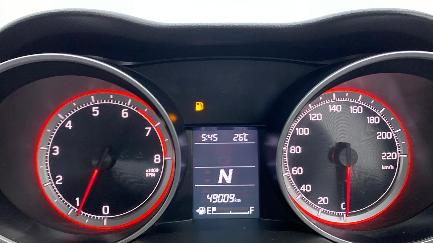 2018 Maruti Swift VXI AMT, Petrol, Automatic, 49,175 km, Odometer Image