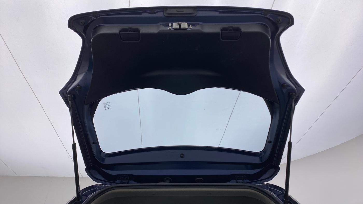 2018 Maruti Swift VXI AMT, Petrol, Automatic, 49,175 km, Boot Door Open