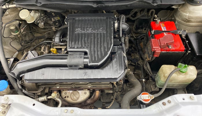 2013 Maruti Swift VXI D, Petrol, Manual, 61,924 km, Open Bonet