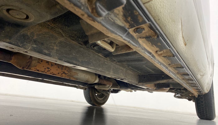 2013 Maruti Swift VXI D, Petrol, Manual, 61,924 km, Right Side Underbody
