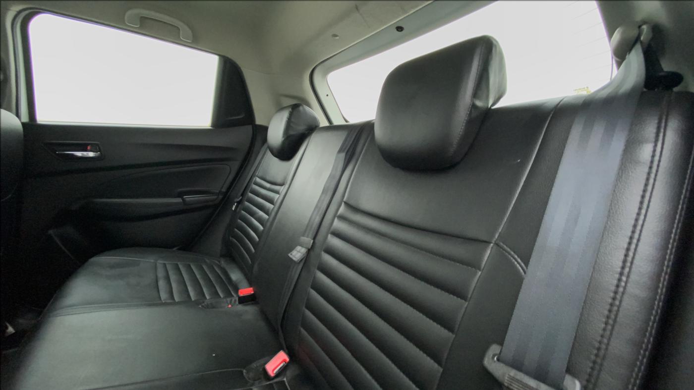 2018 Maruti Swift ZDI AMT, Diesel, Automatic, 89,706 km, Right Side Rear Door Cabin