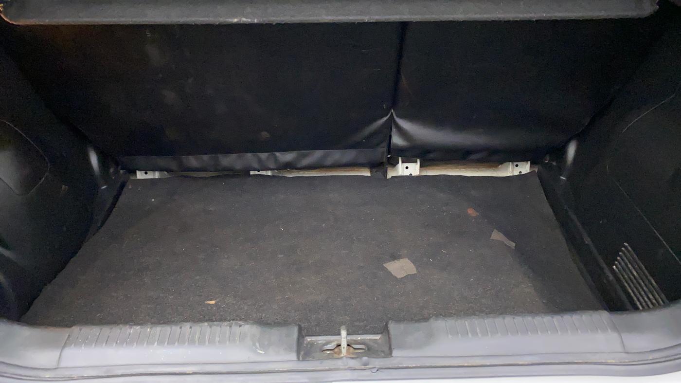 2018 Maruti Swift ZDI AMT, Diesel, Automatic, 89,706 km, Boot Inside