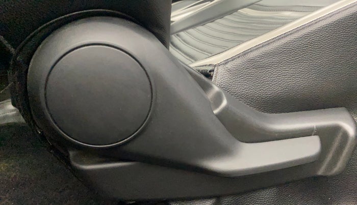 2017 Maruti Baleno DELTA PETROL 1.2, Petrol, Manual, 50,387 km, Driver Side Adjustment Panel