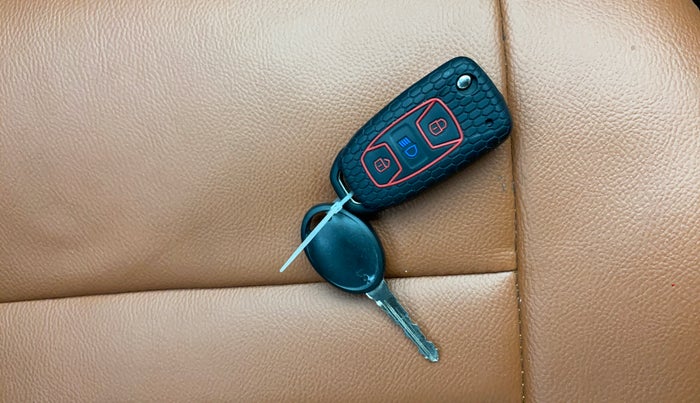 2014 Tata Zest XT 90PS DIESEL, Diesel, Manual, 62,321 km, Key Close Up