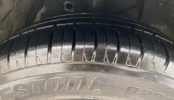 2014 Tata Zest XT 90PS DIESEL, Diesel, Manual, 62,321 km, Right Front Tyre Tread