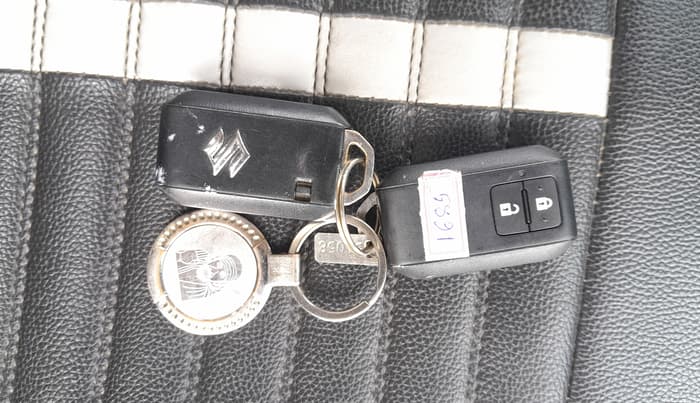2018 Maruti Swift ZXI AMT, Petrol, Automatic, 56,584 km, Key Close Up