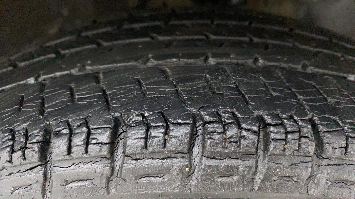 2013 Maruti Alto K10 VXI, Petrol, Manual, 55,611 km, Right Front Tyre Tread
