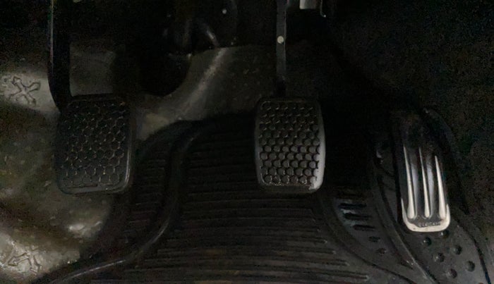 2013 Maruti Alto K10 VXI, Petrol, Manual, 55,611 km, Pedals