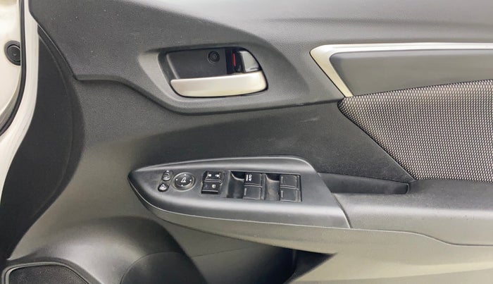 2019 Honda WR-V 1.2L I-VTEC VX MT, Petrol, Manual, 61,595 km, Driver Side Door Panels Control