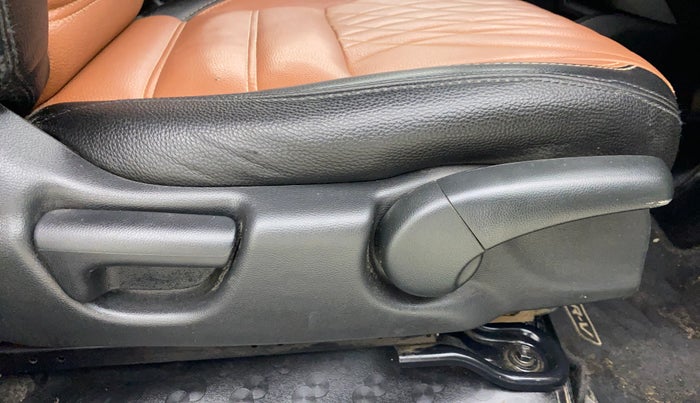 2019 Honda WR-V 1.2L I-VTEC VX MT, Petrol, Manual, 61,595 km, Driver Side Adjustment Panel