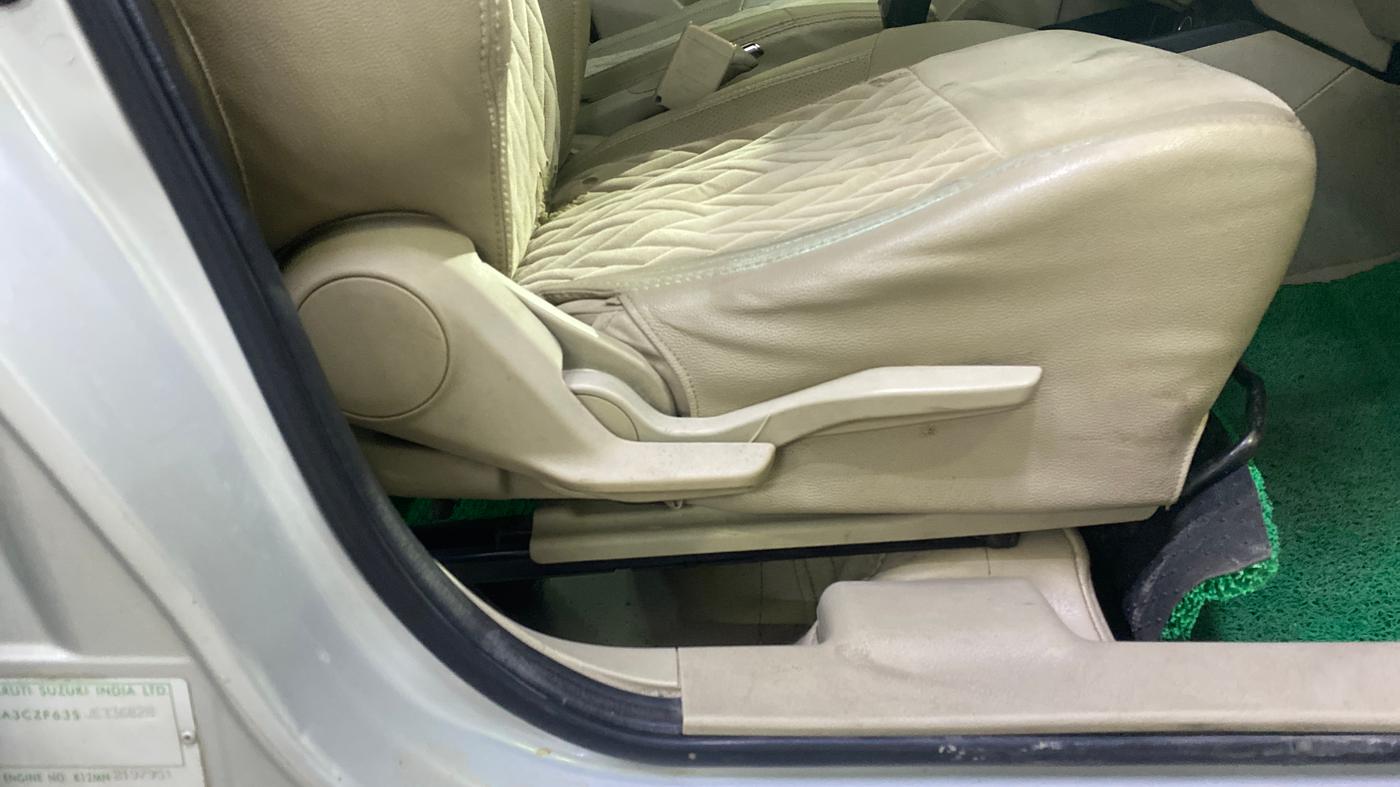 2018 Maruti Dzire ZXI AMT, Petrol, Automatic, 59,674 km, Driver Side Adjustment Panel