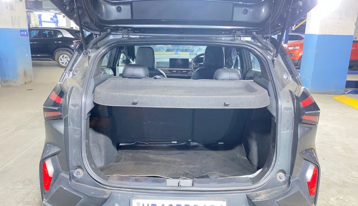 2024 Tata NEXON FEARLESS + SUNROOF DUAL TONE 1.2 PETROL, Petrol, Manual, 4,075 km, Boot Inside