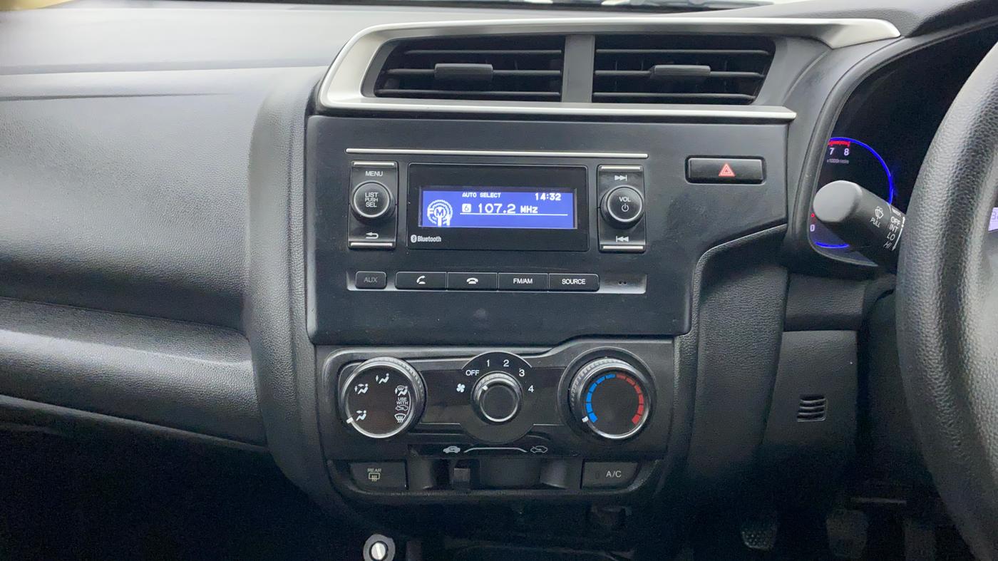 2017 Honda Jazz 1.2 S I VTEC, Petrol, Manual, 18,350 km, Air Conditioner