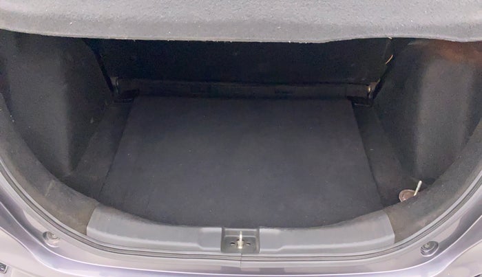 2017 Honda Jazz 1.2 S I VTEC, Petrol, Manual, 18,350 km, Boot Inside