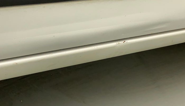 2014 Maruti Alto K10 VXI, Petrol, Manual, 37,866 km, Right running board - Paint is slightly faded