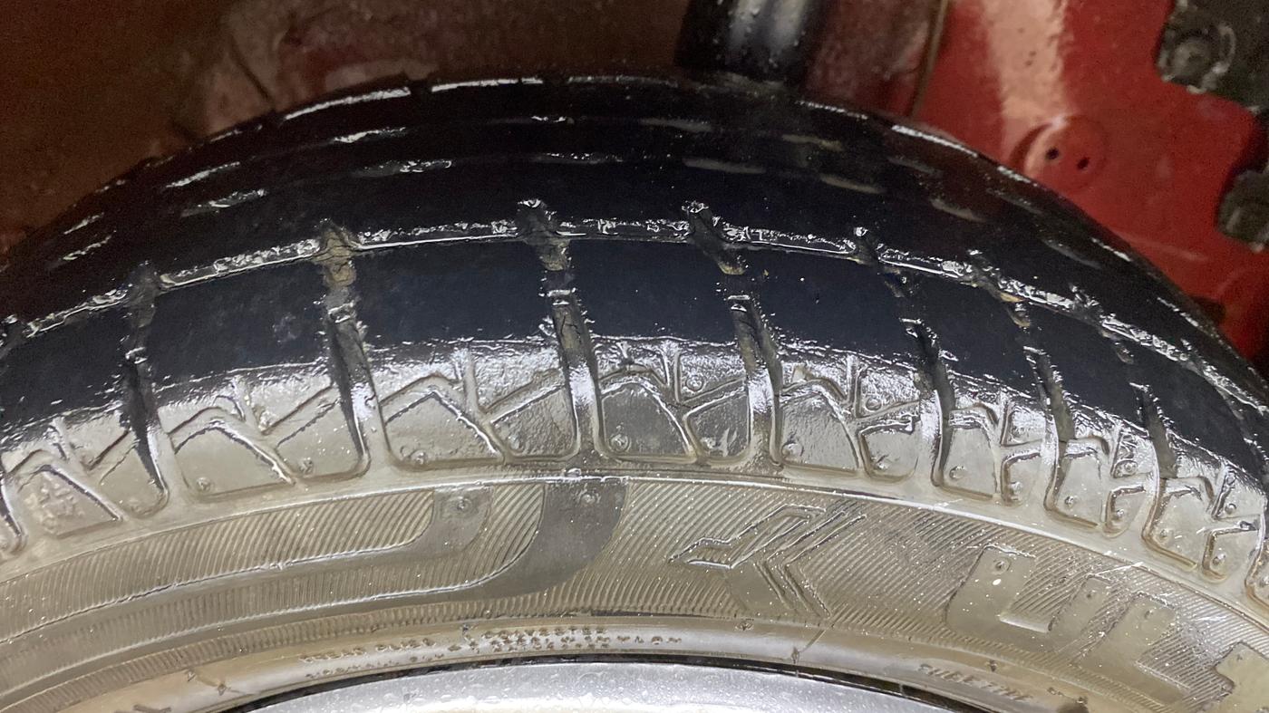 2014 Hyundai Eon ERA +, Petrol, Manual, 72,766 km, Right Front Tyre Tread