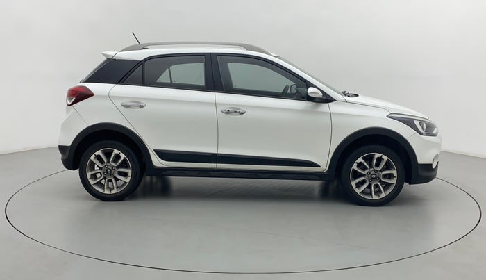 2016 Hyundai i20 Active 1.2 SX, Petrol, Manual, Right Side View