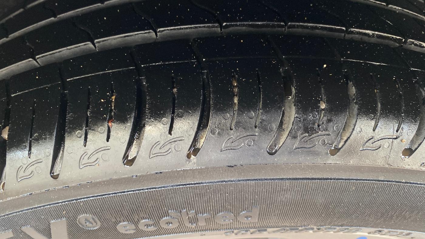 2018 Maruti Baleno ALPHA PETROL 1.2, CNG, Manual, 82,610 km, Left Rear Tyre Tread