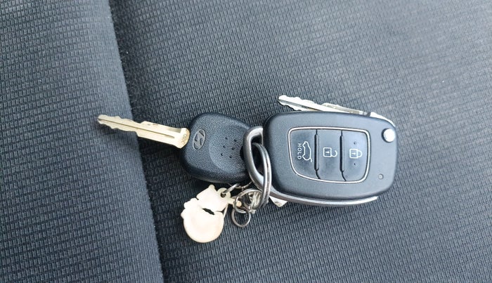 2021 Hyundai VENUE SX 1.5 CRDI, Diesel, Manual, 48,625 km, Key Close Up