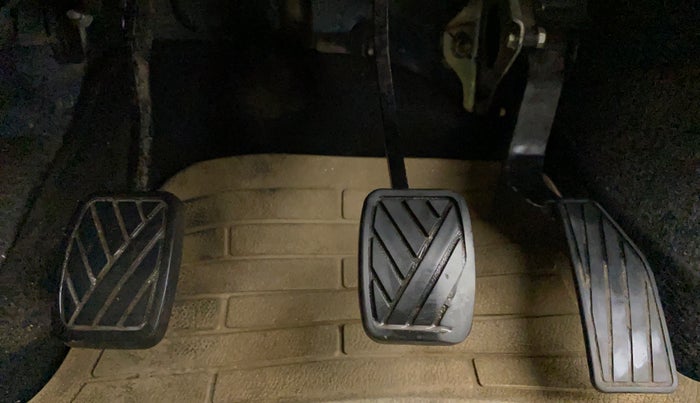 2018 Maruti Celerio VXI CNG D, CNG, Manual, 65,067 km, Pedals