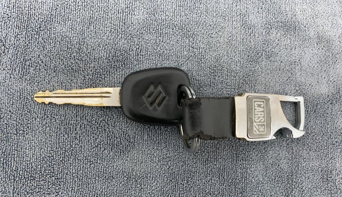 2018 Maruti Celerio VXI CNG D, CNG, Manual, 65,067 km, Key Close Up