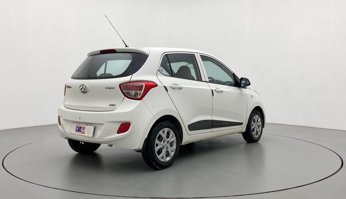 2016 Hyundai Grand i10 MAGNA 1.2 KAPPA VTVT, Petrol, Manual, 71,337 km, Right Back Diagonal